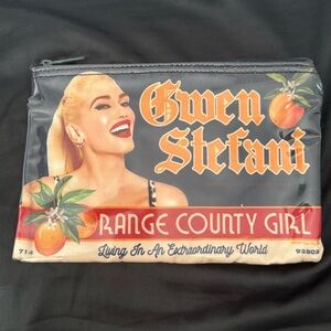 Gwen Stefani small zipper bag